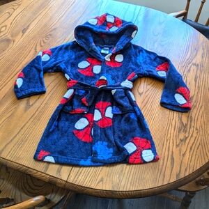 Marvel Amazing Spidey housecoat size 5T.  Childs. EUC. Spiderman. Belt Attached.